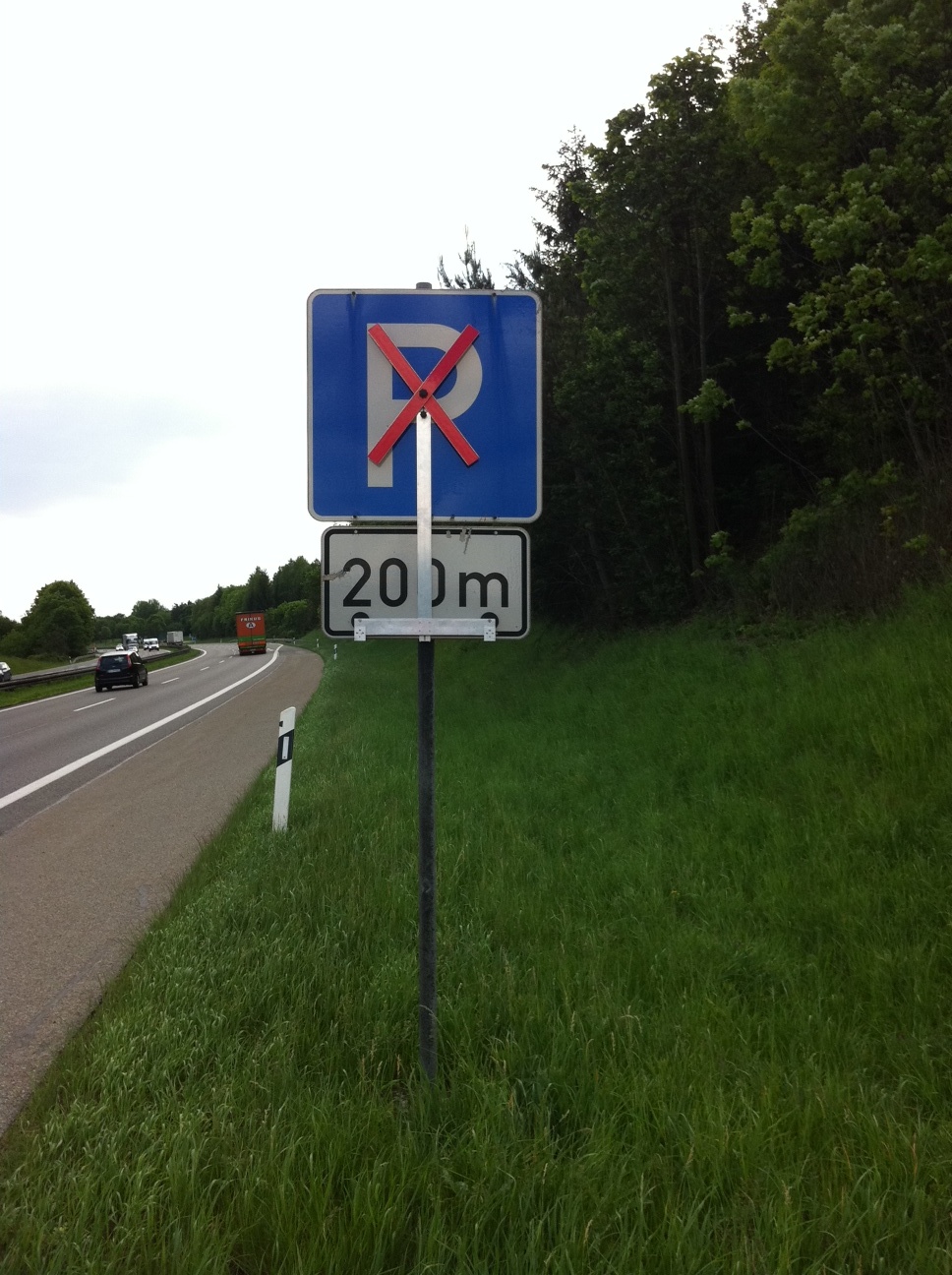 Auskreuzvorrichtung Parkplatzschild